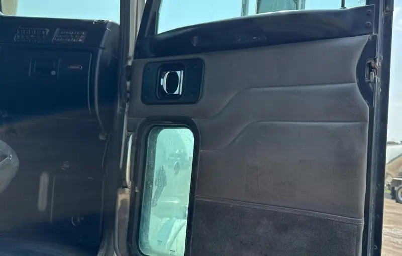 2005 Peterbilt 357 photo 61