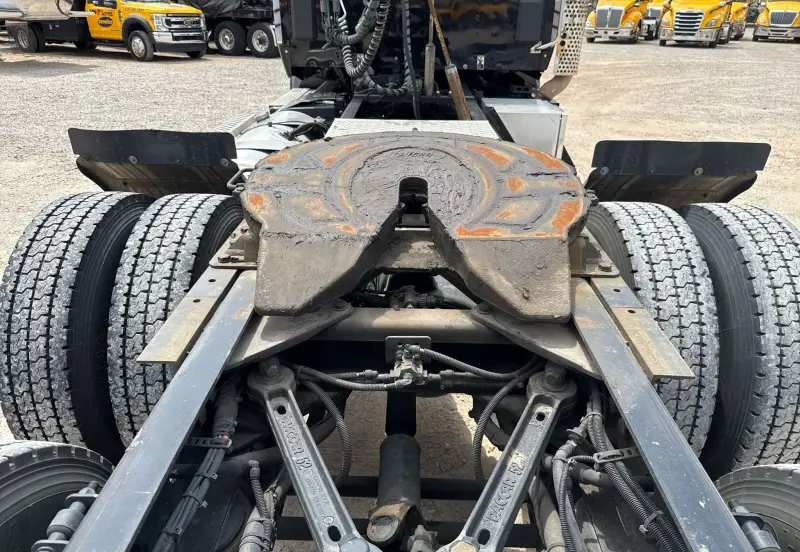 2020 Kenworth T880 photo 19