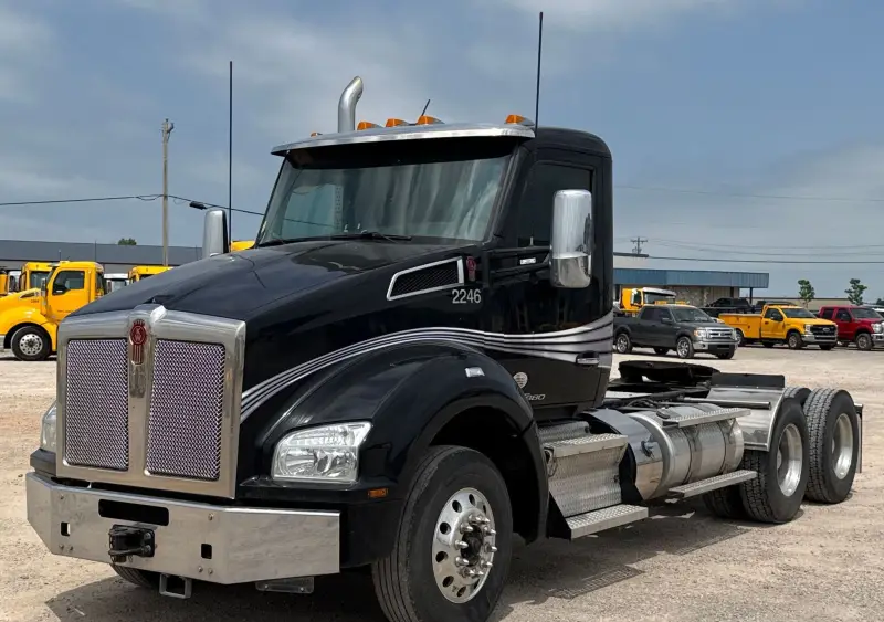 2020 Kenworth T880 photo 1
