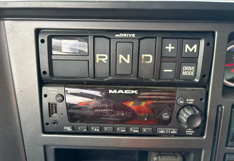 2022 Mack Granite photo 64