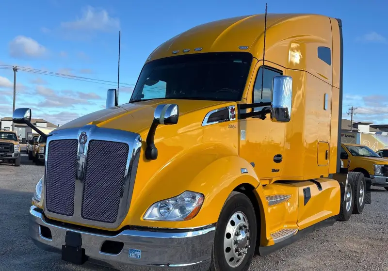 2022 Kenworth T680 photo 1