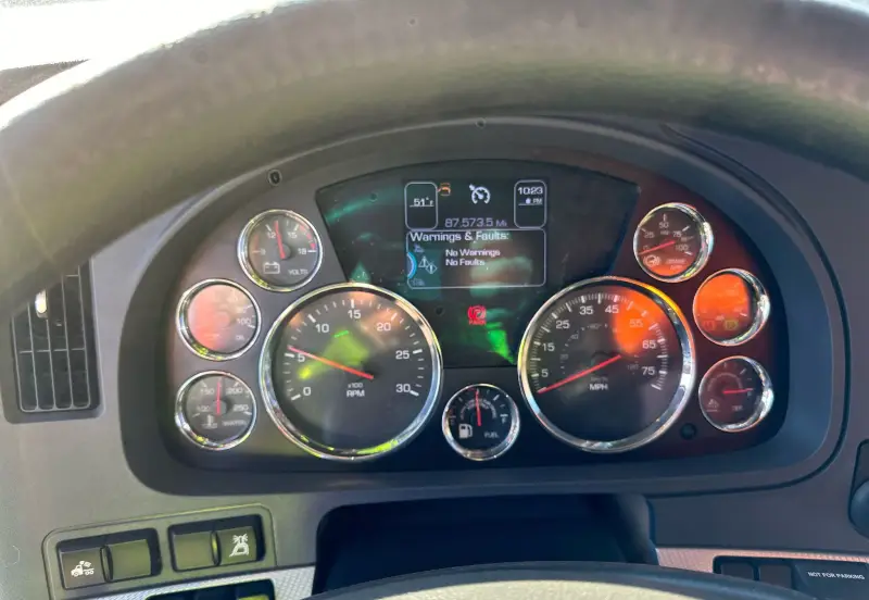 2021 Kenworth T880 photo 51