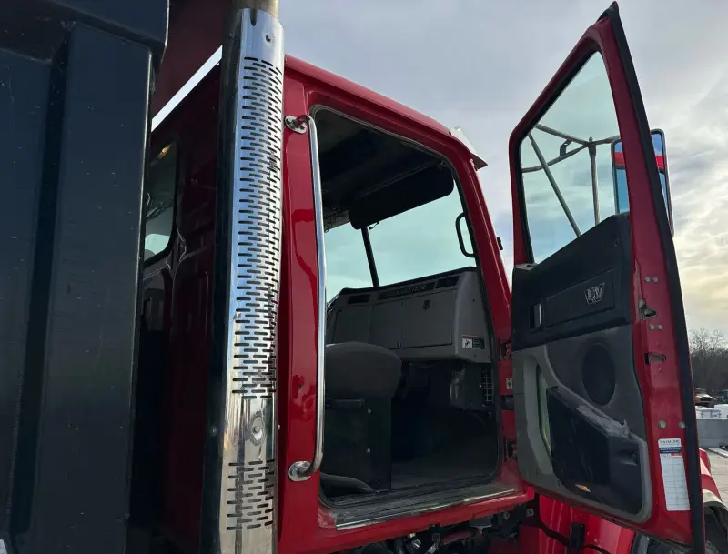 2016 Western Star 4700SF photo 69