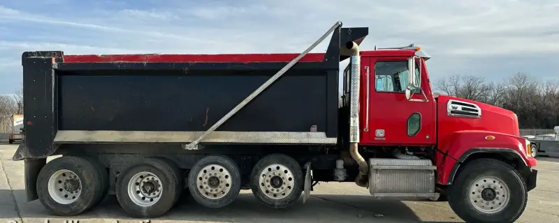2016 Western Star 4700SF photo 4