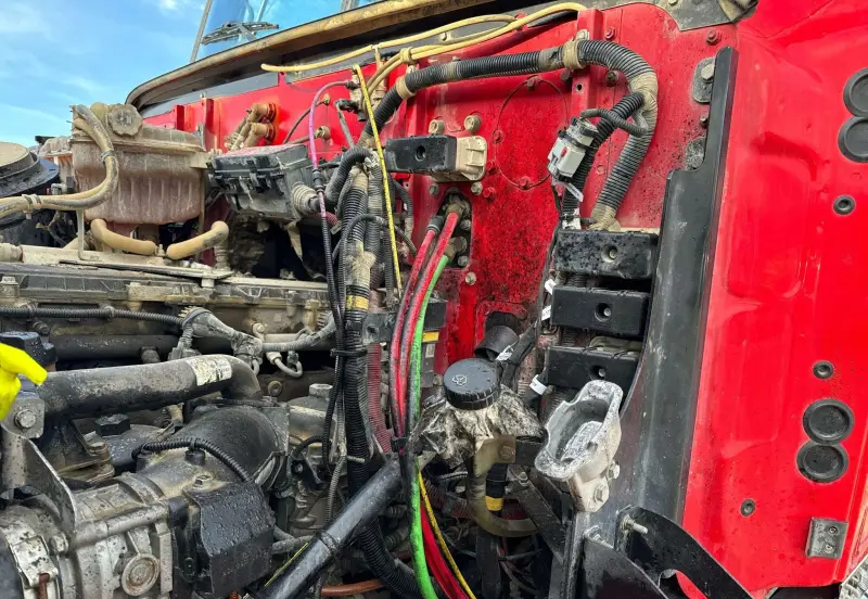 2016 Western Star 4700SF photo 83