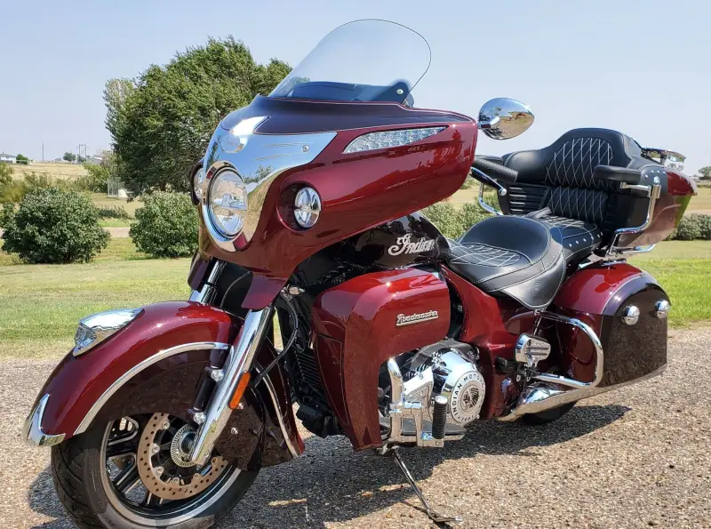 2021 Indian Roadmaster photo 1
