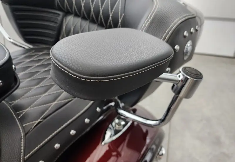 2021 Indian Roadmaster photo 18