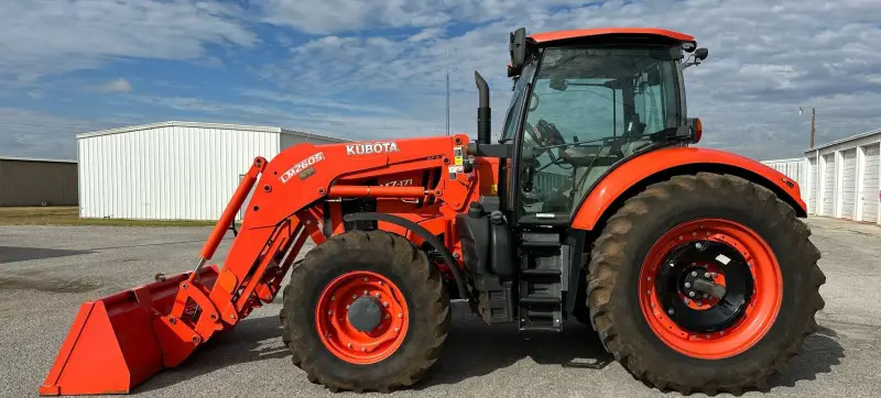 2018 Kubota M7-171 photo 8