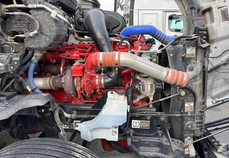 2024 Kenworth T680 photo 68
