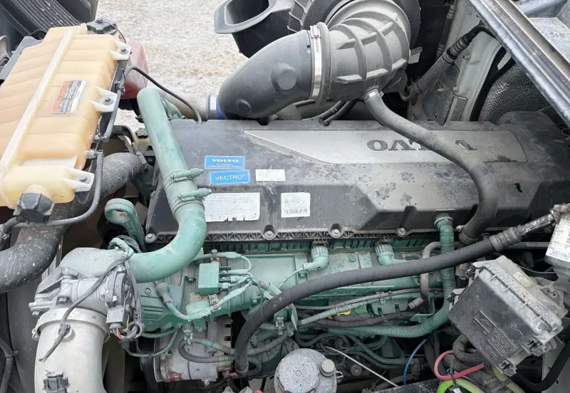 2023 Volvo VNL 860 photo 80