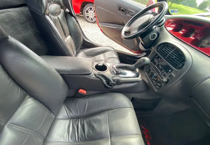 2002 Chrysler Prowler photo 21
