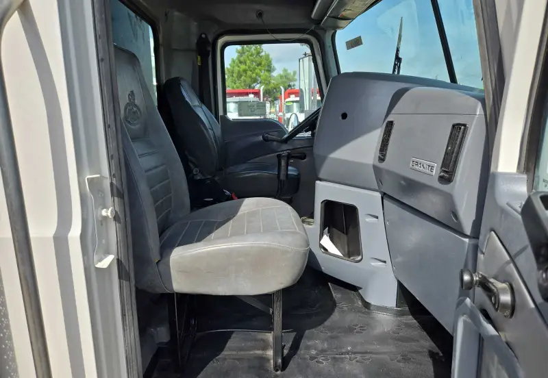 2013 Mack Granite GU713 photo 46